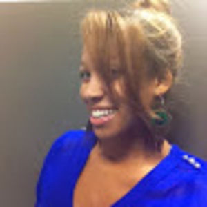 Meet your Posher, Lauren d.